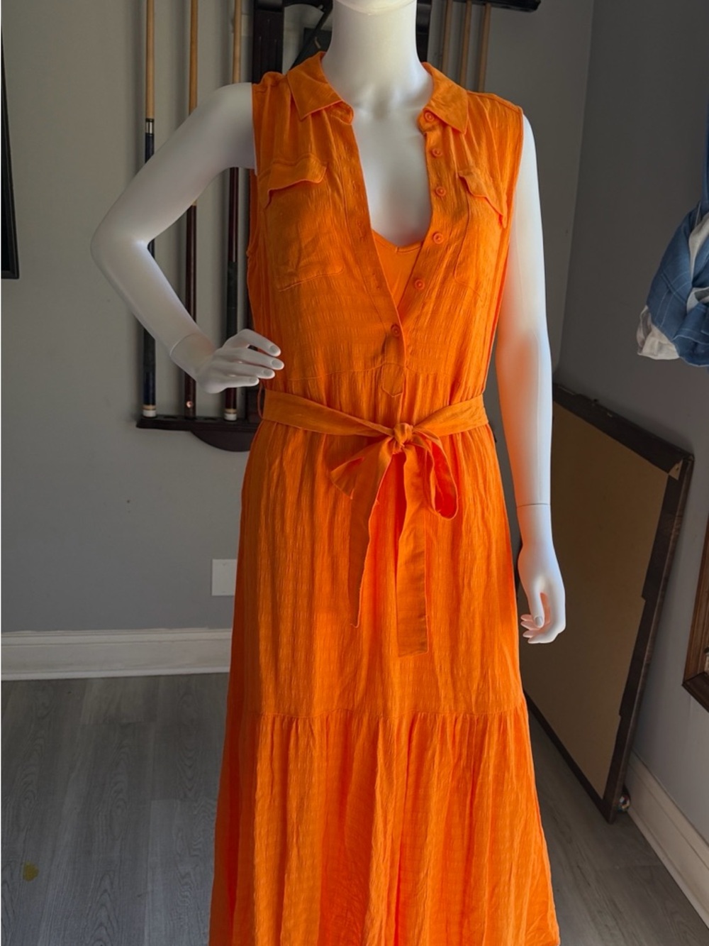 Simply Vera Vera Wang Bright Orange Sleeveless Maxi‎ Dress with Tie Waist. C#1E